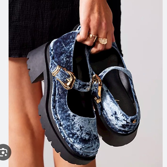 Circus NY Nellie Mary Jane Loafer. - Picture 2 of 11